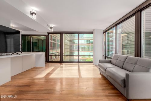 531-4808 N 24th St, Phoenix, AZ, 85016-4842 | Card Image