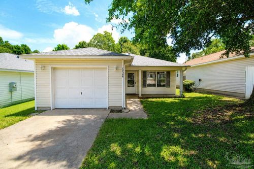 10588 Wilderness Ln, Pensacola, FL, 32534-9786 | Card Image