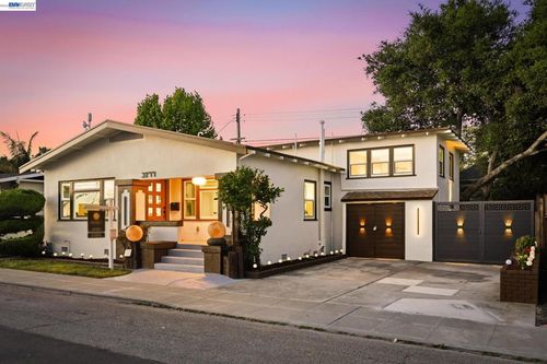 3277 Sterling Ave, Alameda, CA, 94501-3127 | Card Image