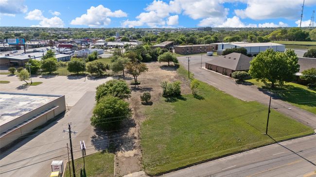 720 N New Rd, Home with 0 bedrooms, 0 bathrooms and null parking in Waco TX | Image 6