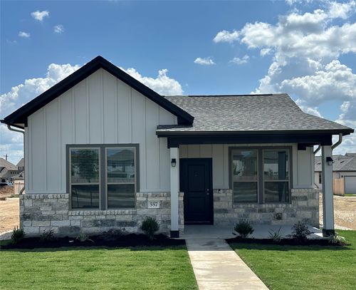 557 Porter Country Parkway, Buda, TX, 78610 | Card Image