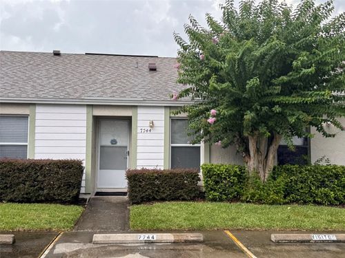 c4-7744 Country Place, WINTER PARK, FL, 32792 | Card Image