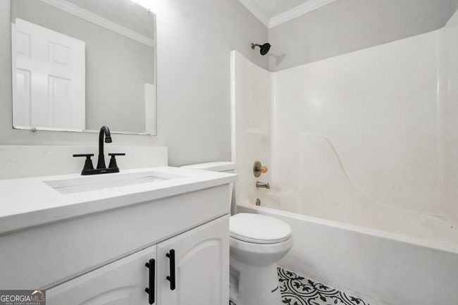 138 Sam Solomon Rd, House other with 3 bedrooms, 2 bathrooms and 2 parking in Locust Grove GA | Image 23
