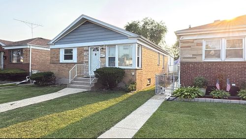 1108 31st Ave, Bellwood, IL, 60104-2448 | Card Image