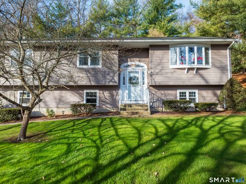 1192 N High St, East Haven, CT, 06512-1022 | Card Image