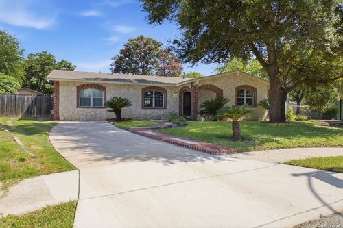 422 Arrow Point Ct, San Antonio, TX, 78227-1102 | Card Image
