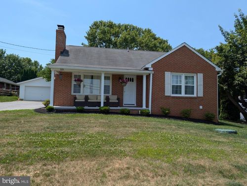 105 Warfieldsburg Rd, WESTMINSTER, MD, 21157-6912 | Card Image