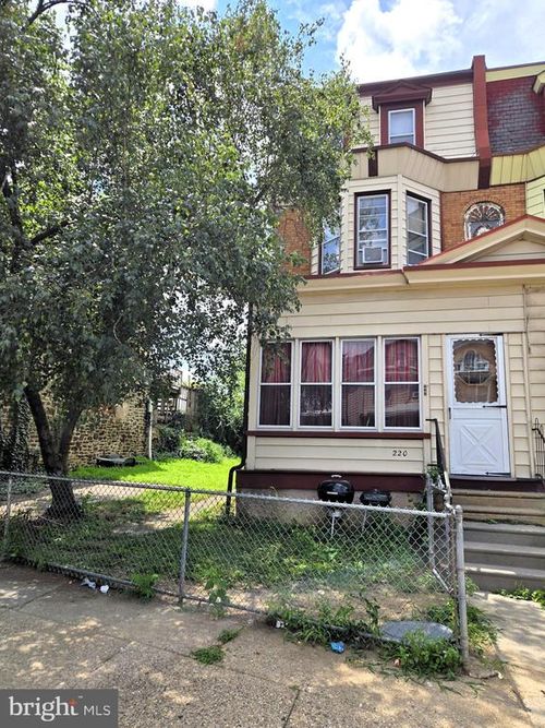 220 E Tabor Rd, Philadelphia, PA, 19120-3025 | Card Image