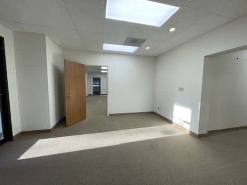 ste-d-1802 Fox Dr, Champaign, IL, 61820-7280 | Card Image