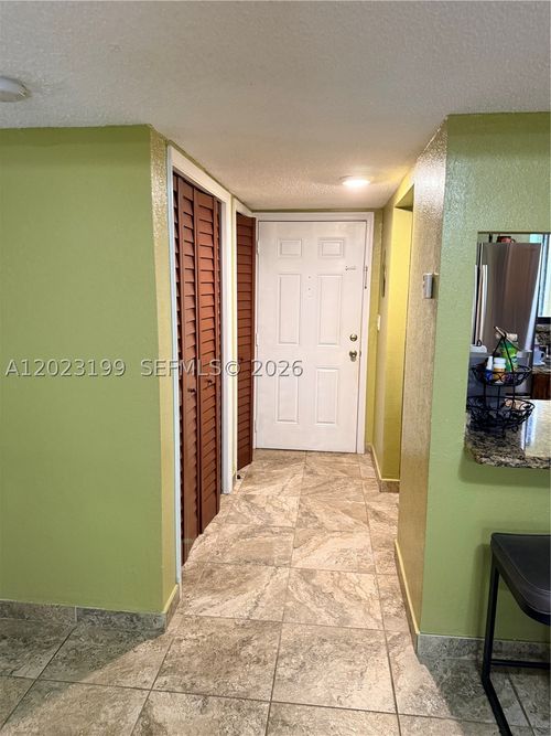 103-191 Lakeview Dr, Weston, FL, 33326-2565 | Card Image