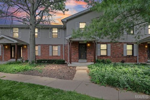 1812 Suns Up Ct, Florissant, MO, 63031-2778 | Card Image