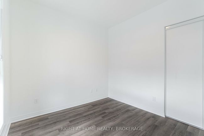 460 Gordon Krantz Ave, Condo with 1 bedrooms, 1 bathrooms and null parking in Milton ON | Image 18