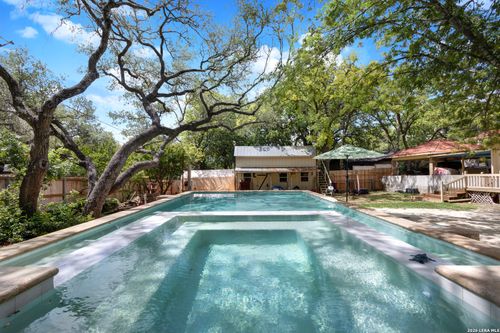 308 Tanglewood Dr, Fredericksburg, TX, 78624-2818 | Card Image
