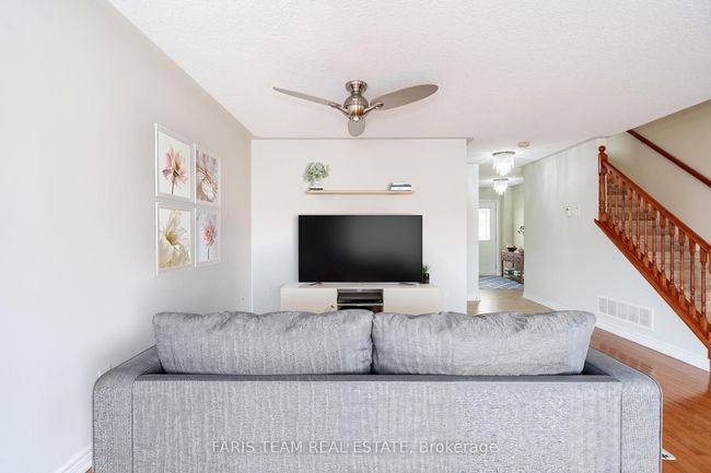 68 Michelle Dr, House attached with 3 bedrooms, 2 bathrooms and 2 parking in Orillia ON | Image 9