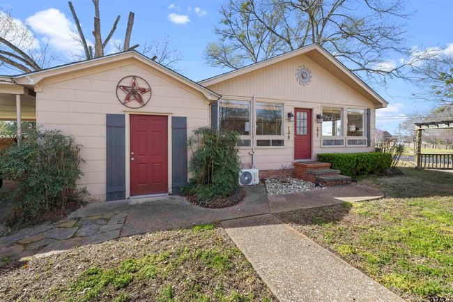 108 N Ponsard St, House other with 3 bedrooms, 2 bathrooms and null parking in Troup TX | Image 24
