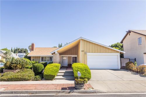 2217 E Brower St, Simi Valley, CA, 93065-2501 | Card Image