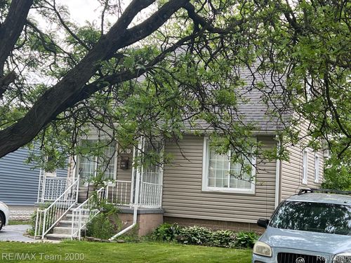 6101 Auburn St, Detroit, MI, 48228-3986 | Card Image