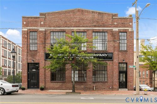 10-2201 E Main St, Richmond, VA, 23223-7071 | Card Image