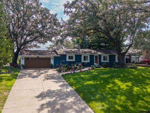 9109 Bellvue Dr, Plattsmouth, NE, 68048-4505 | Card Image