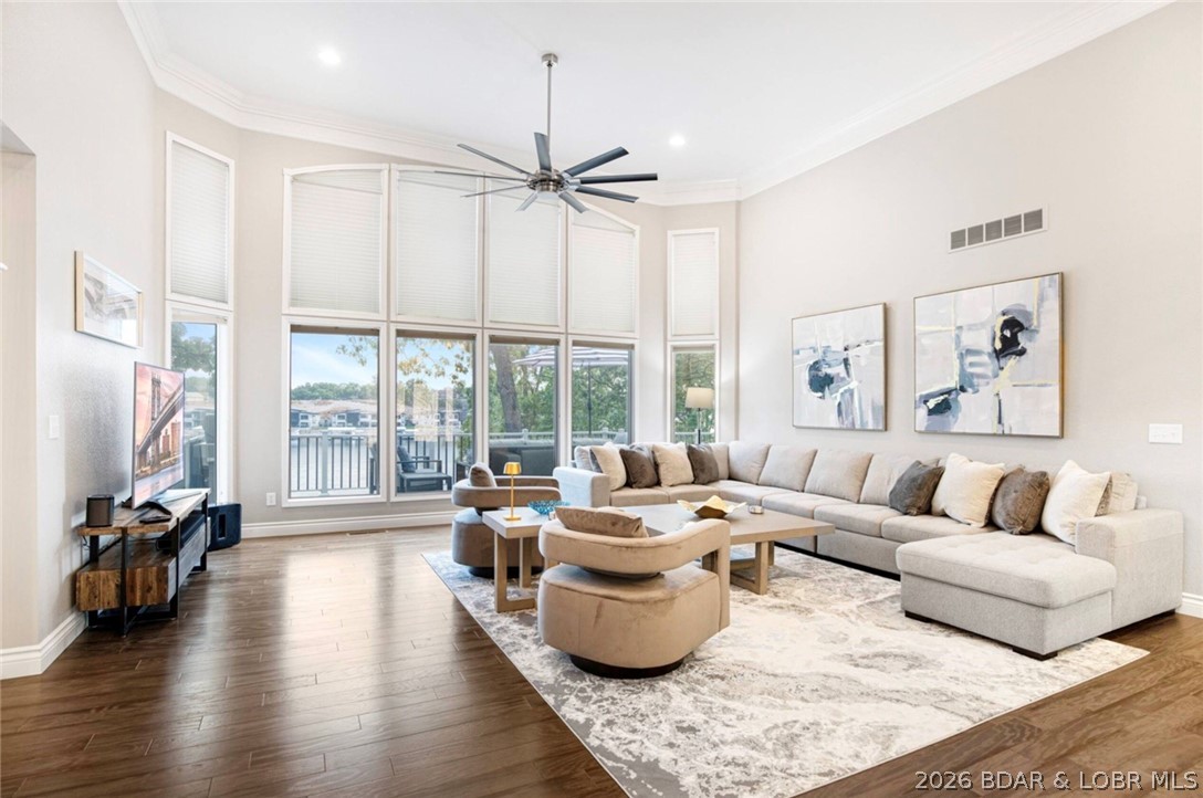 Residential in Sunrise Beach 5