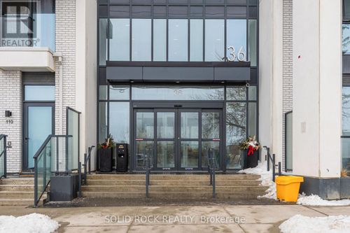 3211-36 Zorra St, Etobicoke, ON, M8Z0G5 | Card Image