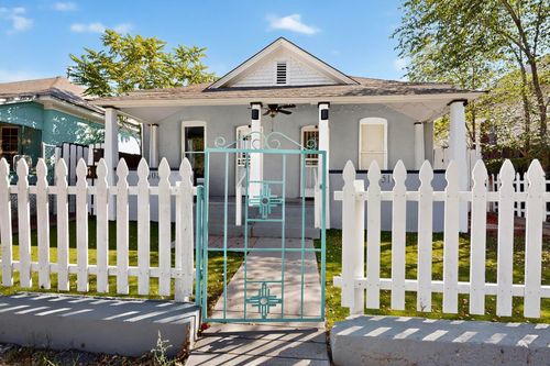 508 Walter St, Albuquerque, NM, 87102-3948 | Card Image