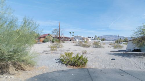 680 Yosemite Ct, Lake Havasu City, AZ, 86406-8470 | Card Image