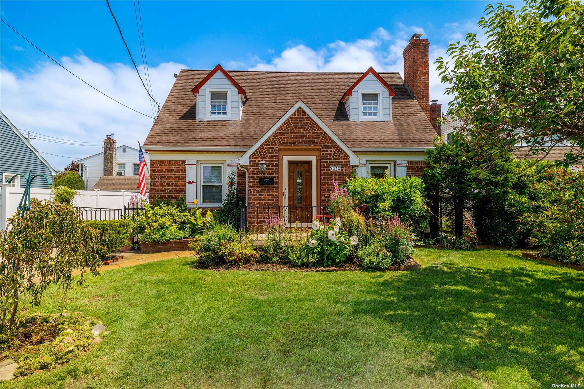 Oceanside Rd, Oceanside, NY 11572