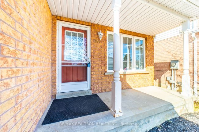 1891 Dalhousie Cres, House other with 4 bedrooms, 3 bathrooms and 1 parking in Oshawa ON | Image 5