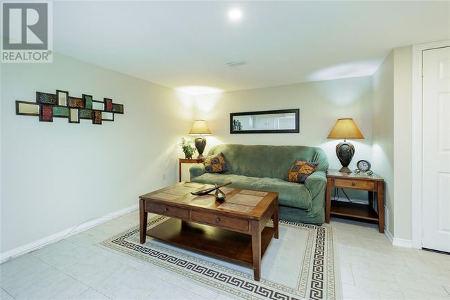 17 - 27 Turner Dr, Townhouse with 3 bedrooms, 2 bathrooms and null parking in Sarnia ON | Image 36