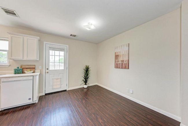 Dining Room off kitchen | Image 8