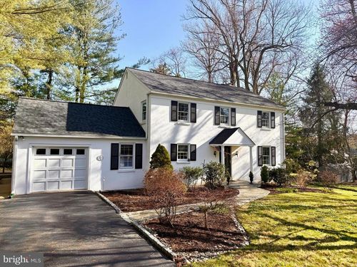 430 Upper Gulph Rd, STRAFFORD, PA, 19087-5435 | Card Image