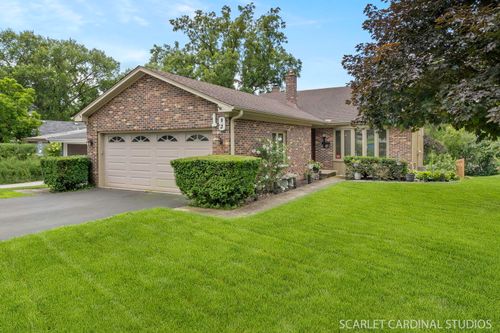 19 E Jackson St, Villa Park, IL, 60181-3250 | Card Image