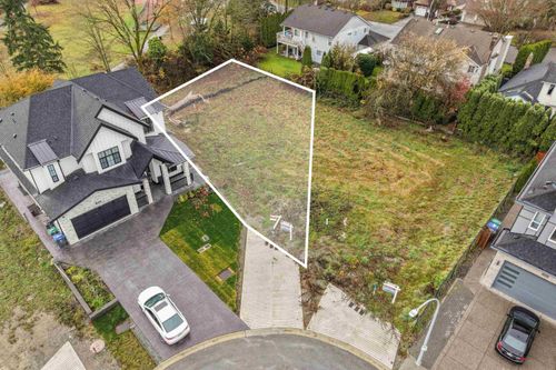 18922 62 Ave, Surrey, BC, V3S | Card Image