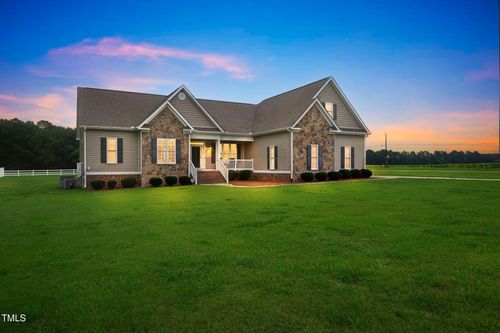 8637 Forest Cove Rd, Elm City, NC, 27822-9246 | Card Image