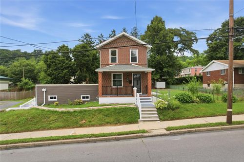 529 E Susquehanna St, Allentown, PA, 18103-8228 | Card Image