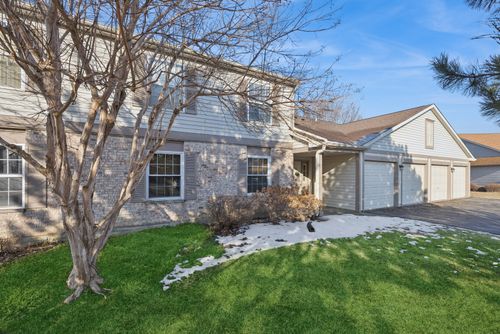 unit-a-235 Crestview Dr, Wauconda, IL, 60084-3504 | Card Image