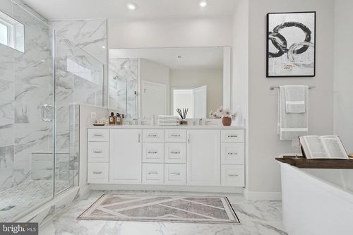 22130 Little Mount Ter, ASHBURN, VA, 20148-3221 | Card Image