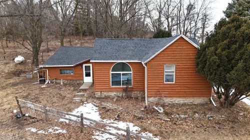 5687 Highway F48 W, Newton, IA, 50208-9014 | Card Image