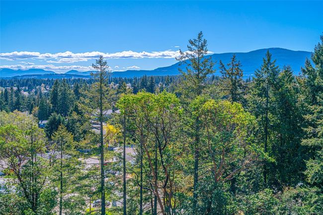 109 - 1217 Manzanita Pl, House other with 4 bedrooms, 4 bathrooms and 4 parking in Nanaimo BC | Image 39