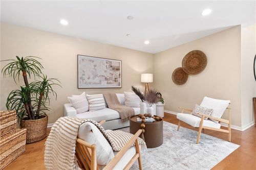 312-21 Gramercy, Irvine, CA, 92612-0012 | Card Image