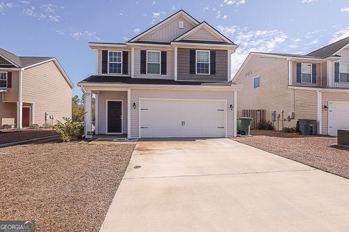 131 Battalion Ln, Hinesville, GA, 31313-8389 | Card Image