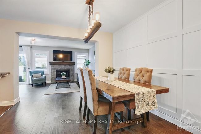 275 Willow Aster Cir, House attached with 3 bedrooms, 3 bathrooms and 2 parking in Orléans ON | Image 4