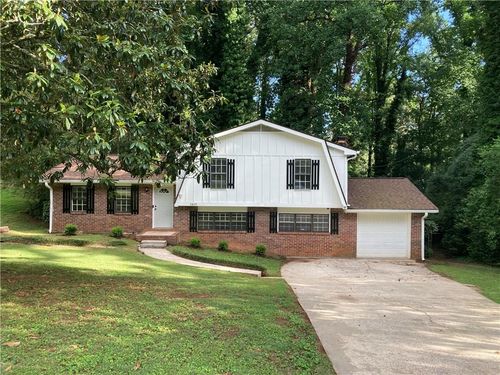 5809 Oakleaf Way, Stone Mountain, GA, 30087-5132 | Card Image