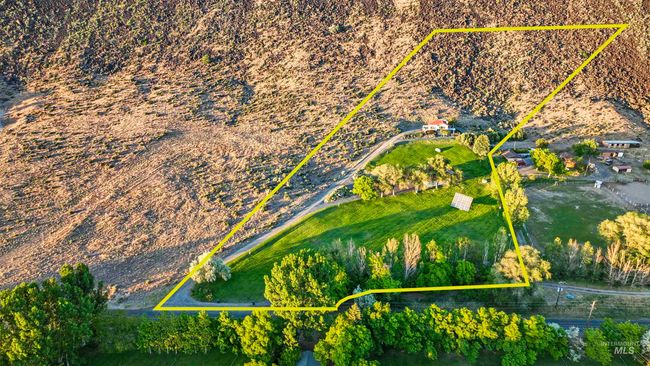 382 River Rd, House other with 3 bedrooms, 3 bathrooms and 4 parking in Bliss ID | Image 4
