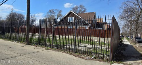 7228 Rutherford St, Detroit, MI, 48228-3651 | Card Image
