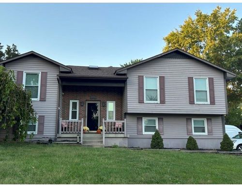 3420 S Maybrook Ave, Independence, MO, 64055-6743 | Card Image