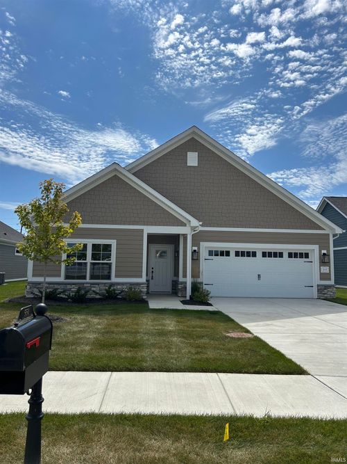 641 Tamarind Dr, West Lafayette, IN, 47906-9095 | Card Image