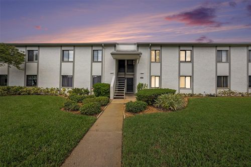 124 W Cypress Ct, OLDSMAR, FL, 34677-6101 | Card Image