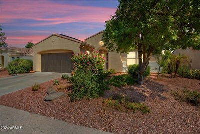 22527 N Arrellaga Drive, House other with 2 bedrooms, 2 bathrooms and null parking in Sun City West AZ | Image 3